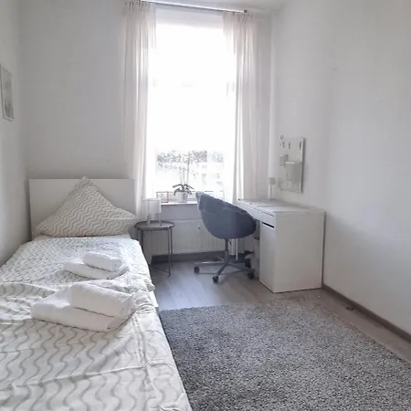 Apartamento Cosy Living Apartment-120qm-fast Wifi-free Parking *