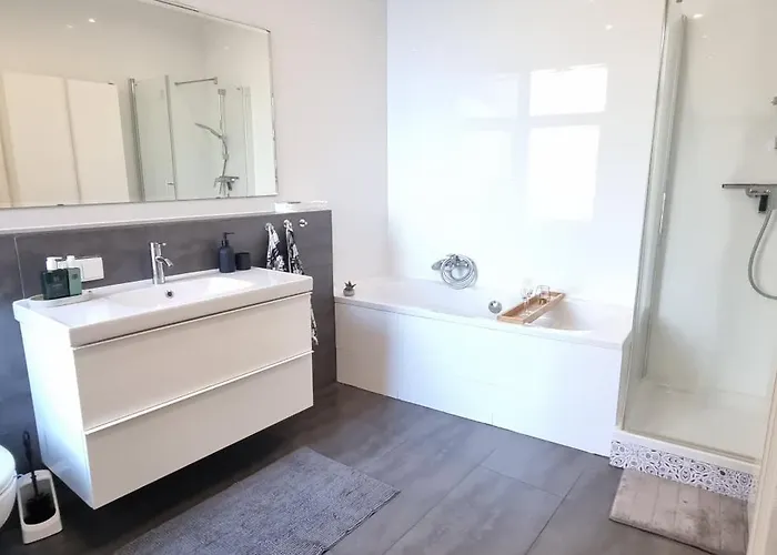 Appartement Cosy Living Apartment-120qm-fast Wifi-free Parking Hannover